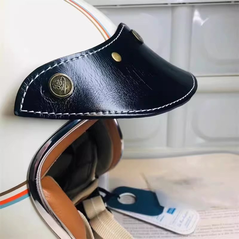 复古真皮头盔通用帽檐三扣式半盔34盔全盔遮阳帽舌可调节短款装饰