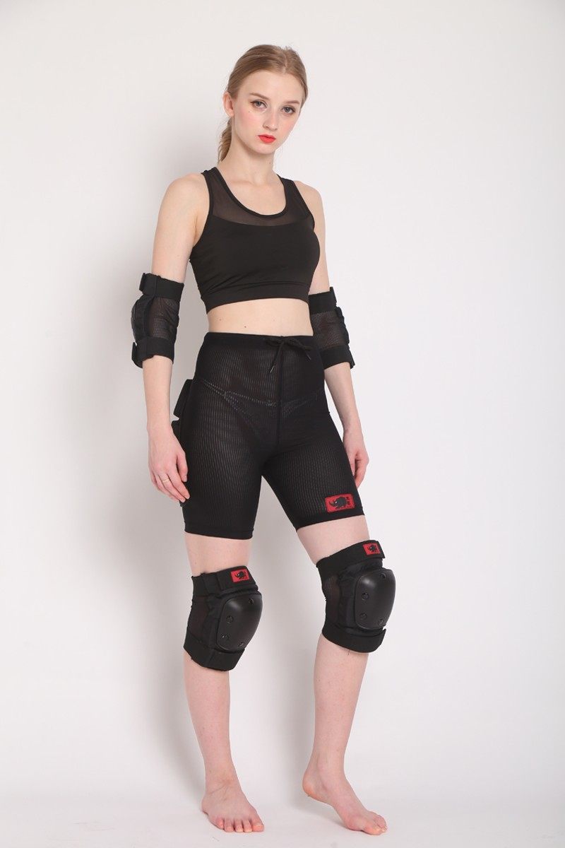 黑犀勺形护臀套装 滑雪单板护具套装 硬护臀硬护膝硬护手套装,户外/登山/野营/旅行用品,滑雪护具,淘宝优惠券,粉丝福利购,淘宝优惠卷