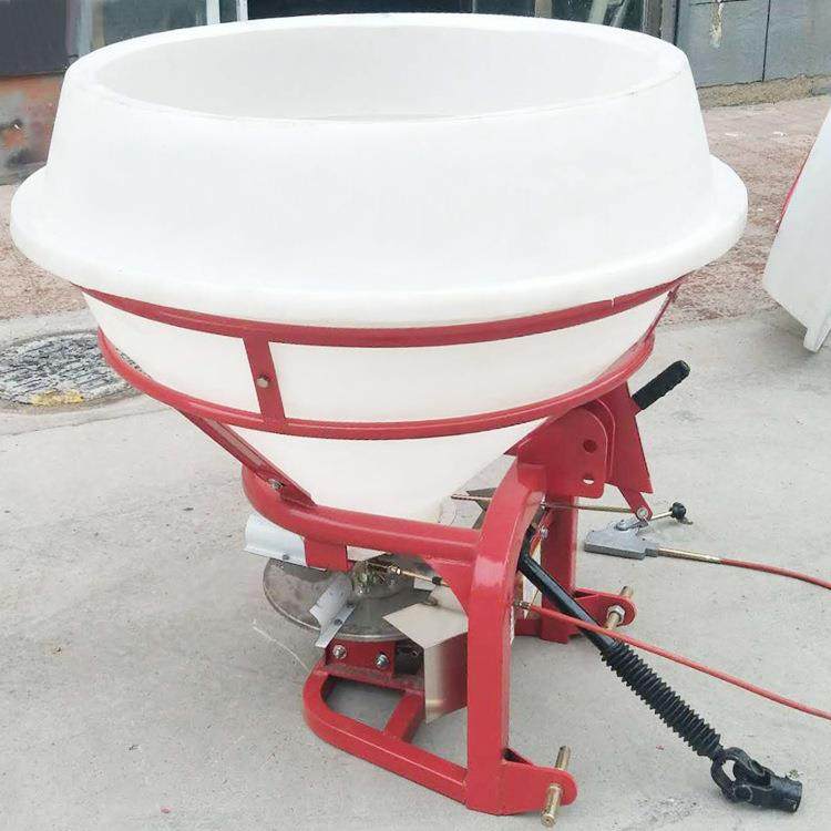 撒肥机厂家直销四轮拖拉机配套600L粉末肥塑料桶撒肥机撒肥机,农机/农具/农膜,施肥机械,淘宝优惠券,粉丝福利购,淘宝优惠卷