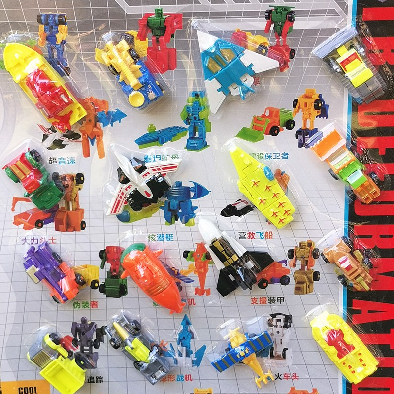 儿童百变小迷你变形手动机器人飞机船航母金刚战斗机汽车变身