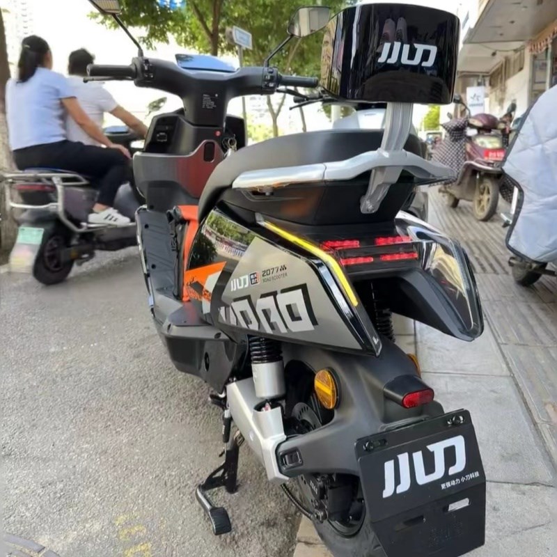 小刀青蜂侠电动车后尾架铝合金尾箱支架改装加装后备箱尾箱架托架