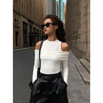 ousph黑色圆领露肩针织打底衫女2024秋季拼接设计感修身显瘦上衣