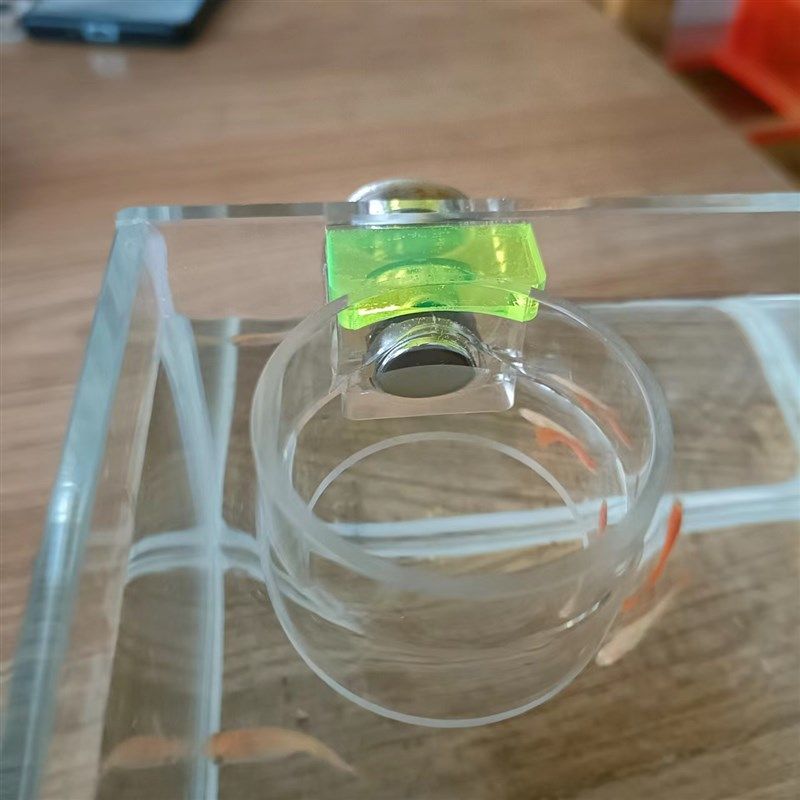 磁吸喂食圈防扩散投食圈 有缸盖的鱼缸 孔雀鱼鹦鹉鱼热带灯鱼斗鱼