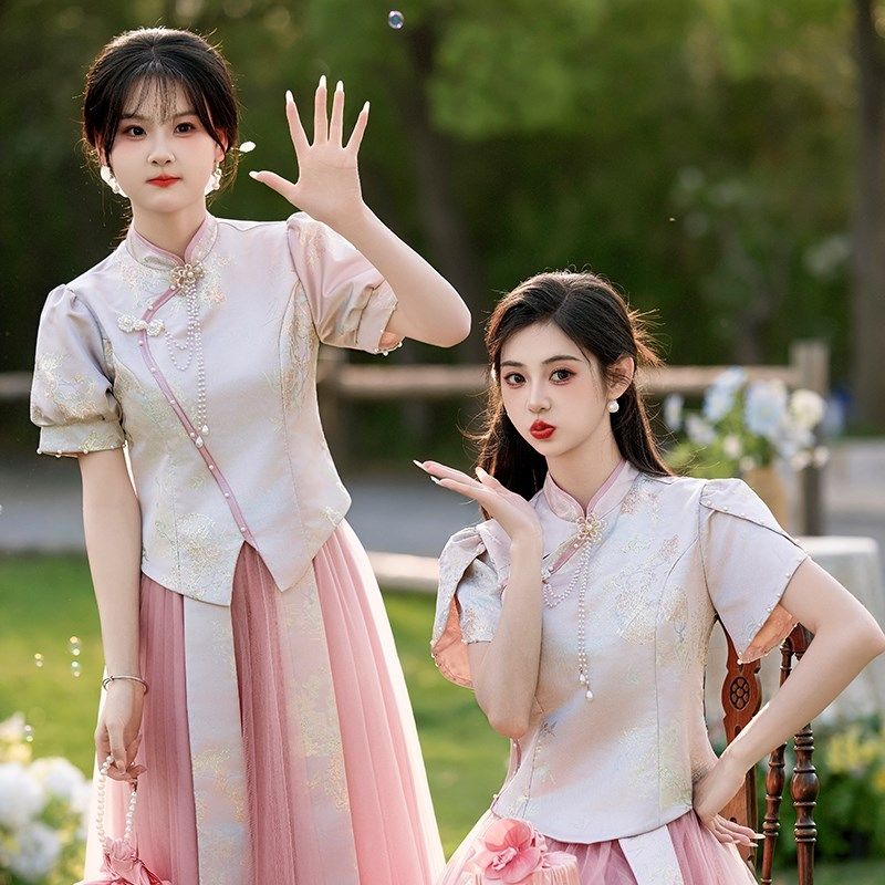 中式伴娘服女2025新款夏季高级感姐妹团礼服小个子显瘦绝美伴娘裙