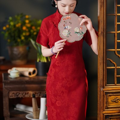红色旗袍一片式无省民国少女年轻气质全开襟古法传统大学生日常