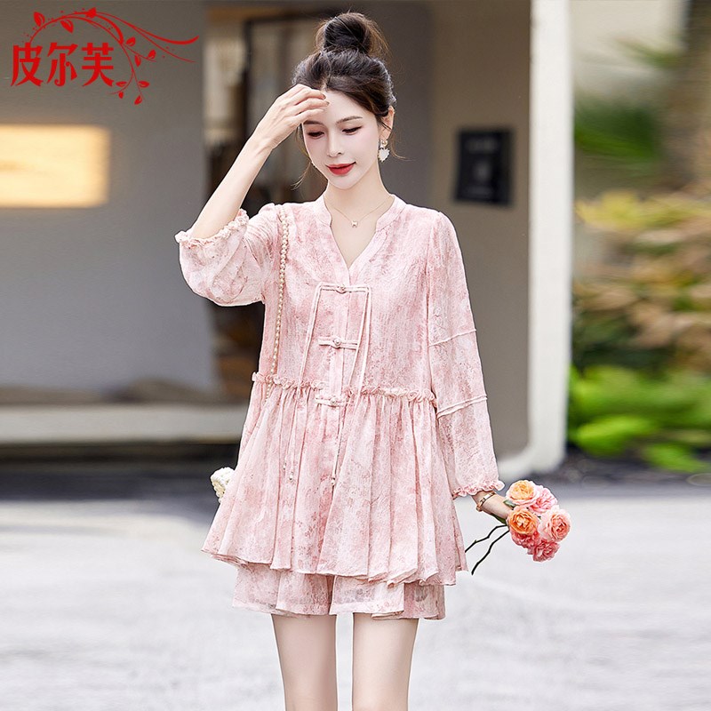 新中式国风衬衫短裤穿搭整套女2024夏季新款高级感时尚提花两件套