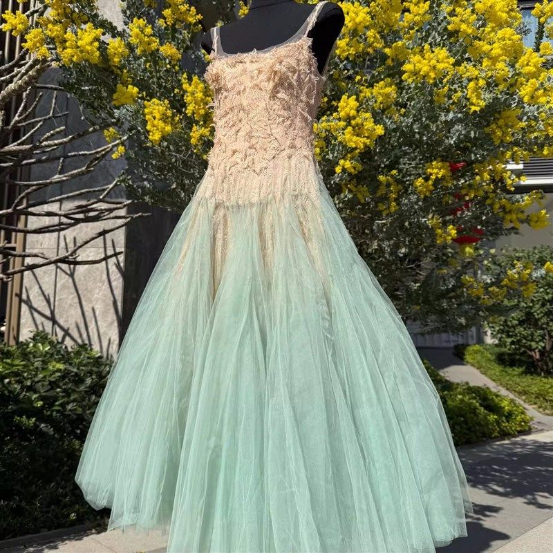 仙女蕾丝连衣裙渐变薄荷绿网纱小礼服度假风长裙夏季新款越南小众