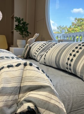 色织北欧水洗棉蓝灰色条纹牀上四件套全棉毛球球1O.5m1.8公寓被套