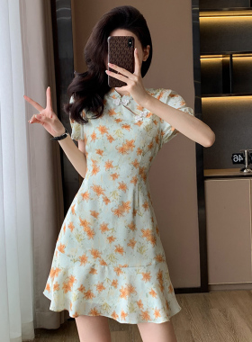 新中式改良旗袍年轻款国风连衣裙女夏季新款碎花荷叶边修身鱼尾裙