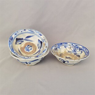 青花碗老瓷器小鱼花碗收藏品民俗老物件怀旧斗笠碗古董杂项摆件