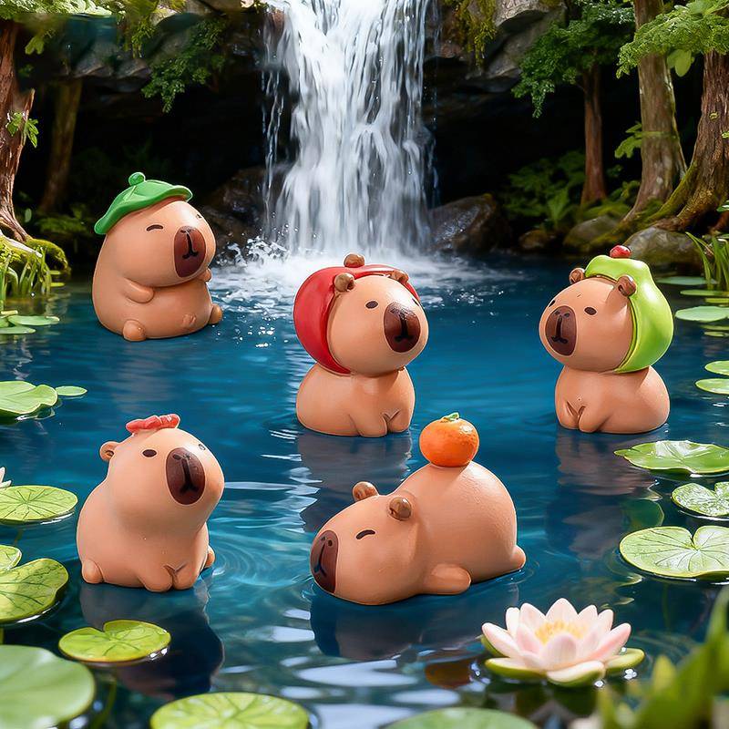微景观卡皮巴拉公仔手办创意可爱小憨豆水豚树脂摆件桌面车载饰品
