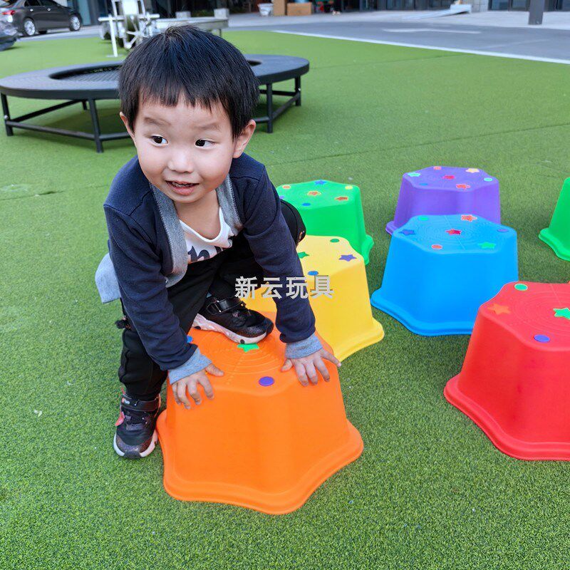 幼儿园儿童感统器 材梅桩梅墩 塑料平衡健身器材体育游戏用品
