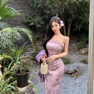 新中式国风缎面提花吊带连衣裙女夏温柔气质紫色显白长款改良旗袍