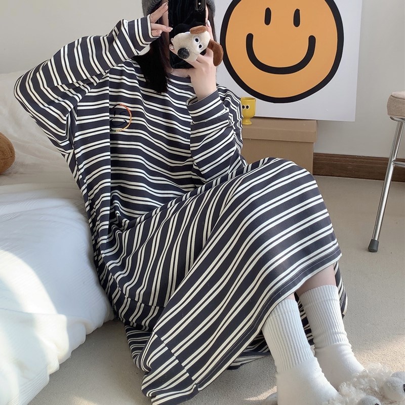 可爱笑脸条纹纯棉睡裙女春季长袖宽松大码孕妇裙可外穿睡衣家居服