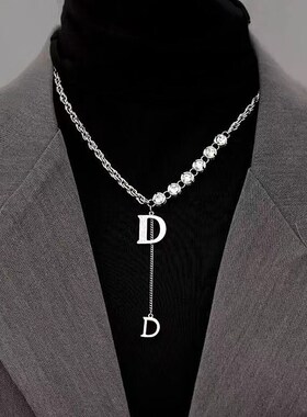 2024年新款高级感D字母重工设计粗链毛衣链个性时尚轻奢百搭项链