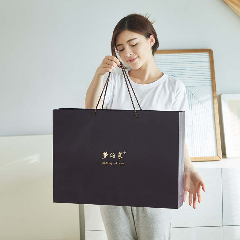 梦泊莱档礼品盒+手拎袋装