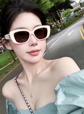 复古白色太阳眼镜女级感大脸显瘦2023新款大框长方S形太阳眼镜度