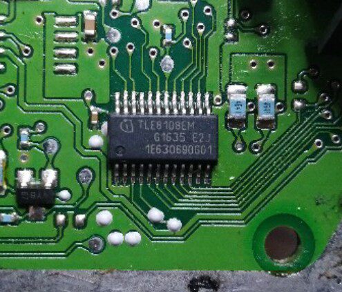 TLE8108EM ME1788 汽车电脑板电源压缩机故障IC芯片模块 全新进口