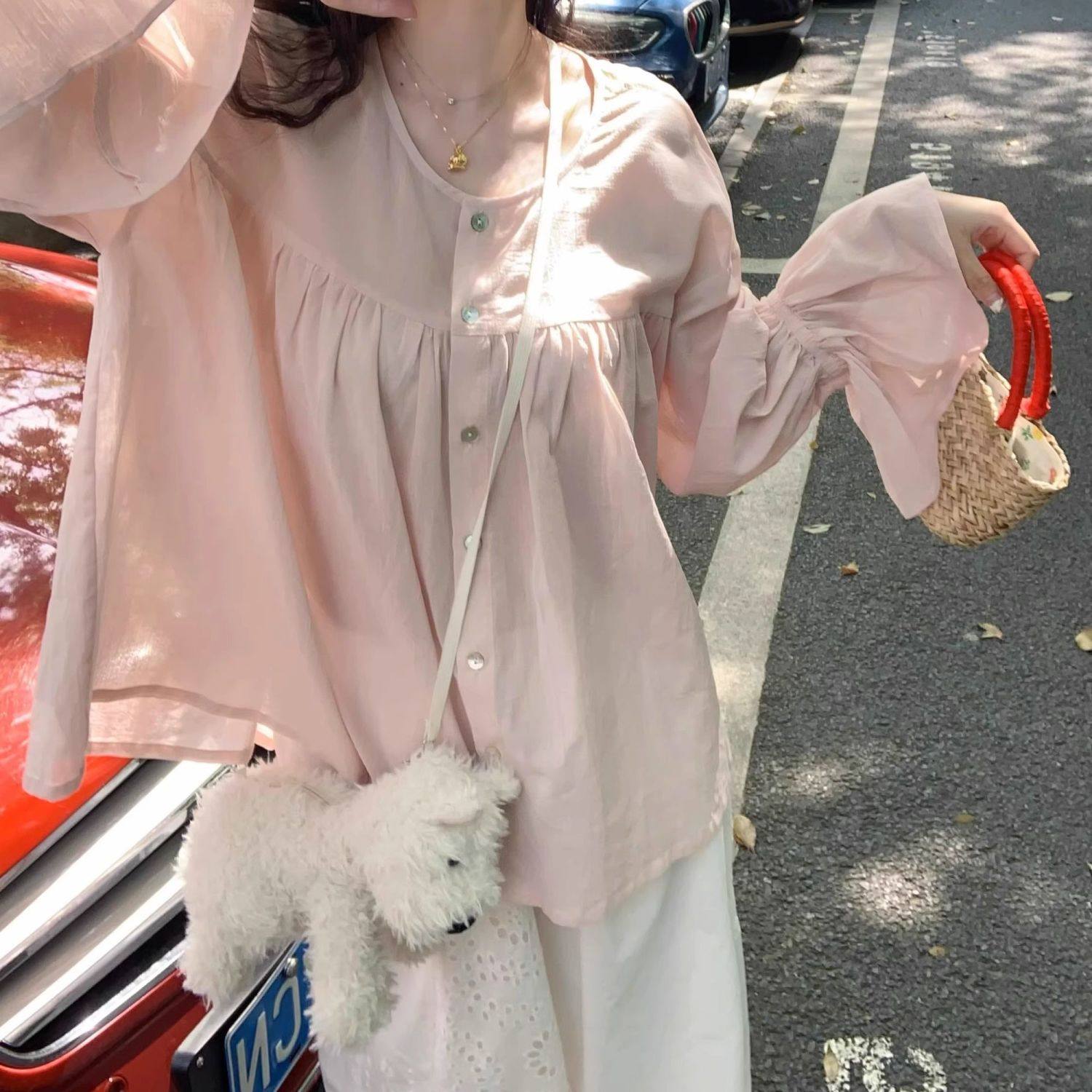 新款别致减龄气质超好看上衣女