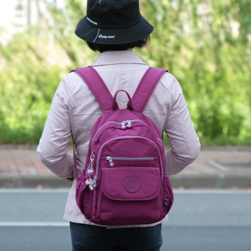 小号时尚女士双肩背包轻便纯色尼龙12年级学生书包休闲旅行双背包