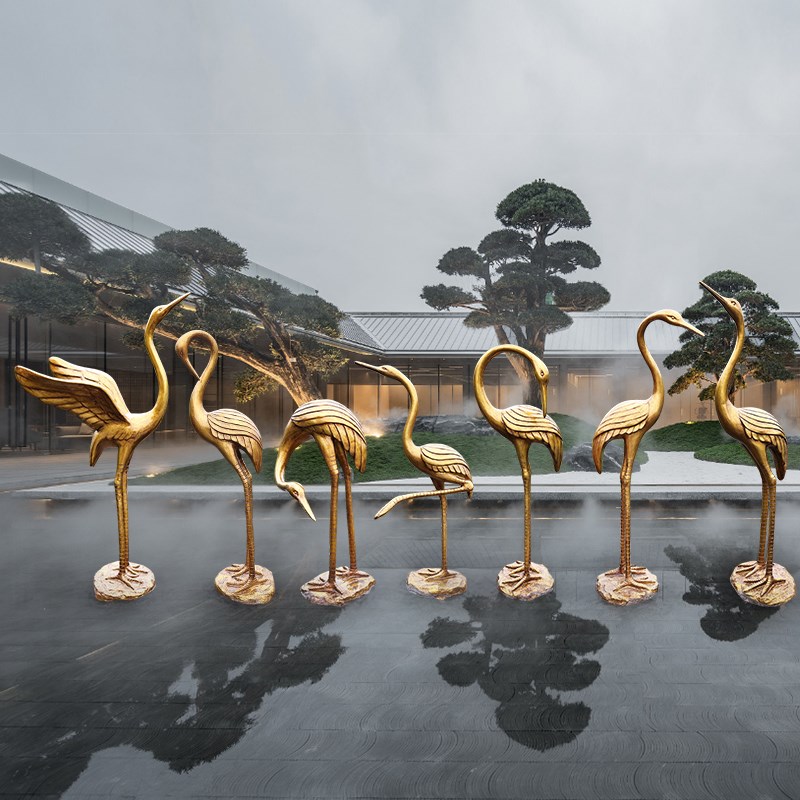 户外金色仙鹤白鹭雕塑摆件园林景观水池花园装饰品玻璃钢抽象动物