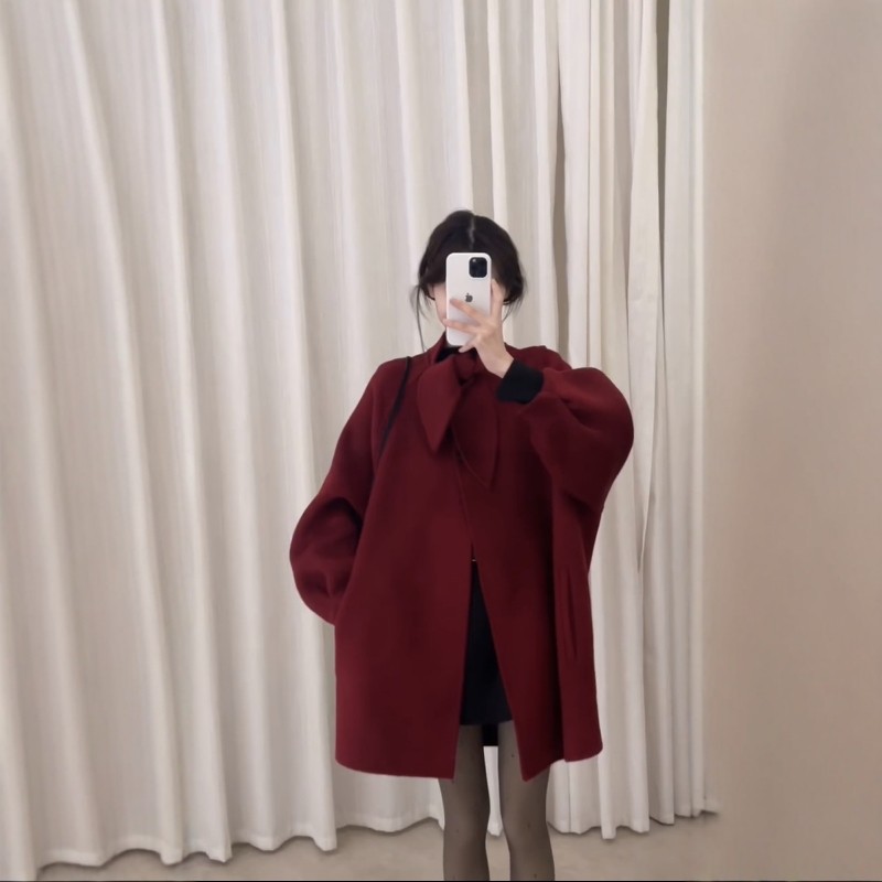 红色毛呢外套女冬款新年战袍
