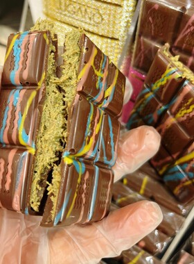 迪拜代购直邮FIX同款开心果酱巧克力千丝酥LUGANO100G进口零食