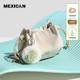 稻草人包包女早秋新款 斜挎包百搭链条褶皱云朵包小众水桶包女包