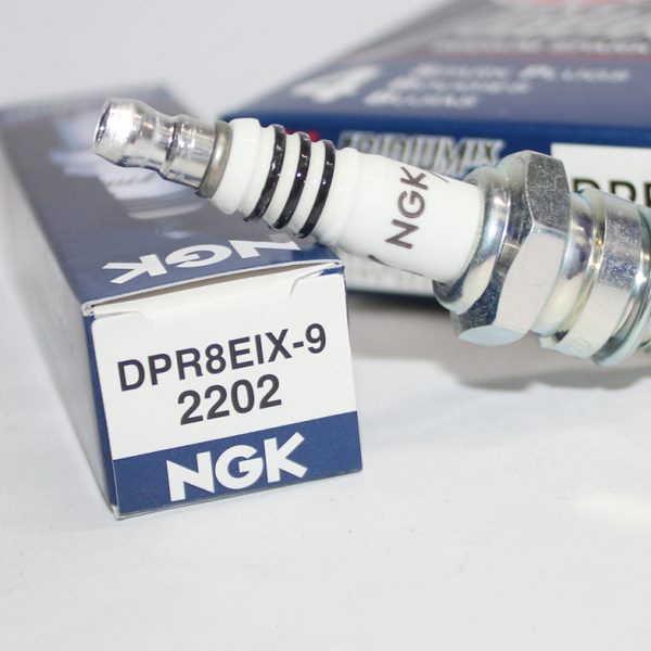 NGK铱金DPR8EIX-9火花塞适用天剑王地平线CG125 150藏獒DPR8EA-9