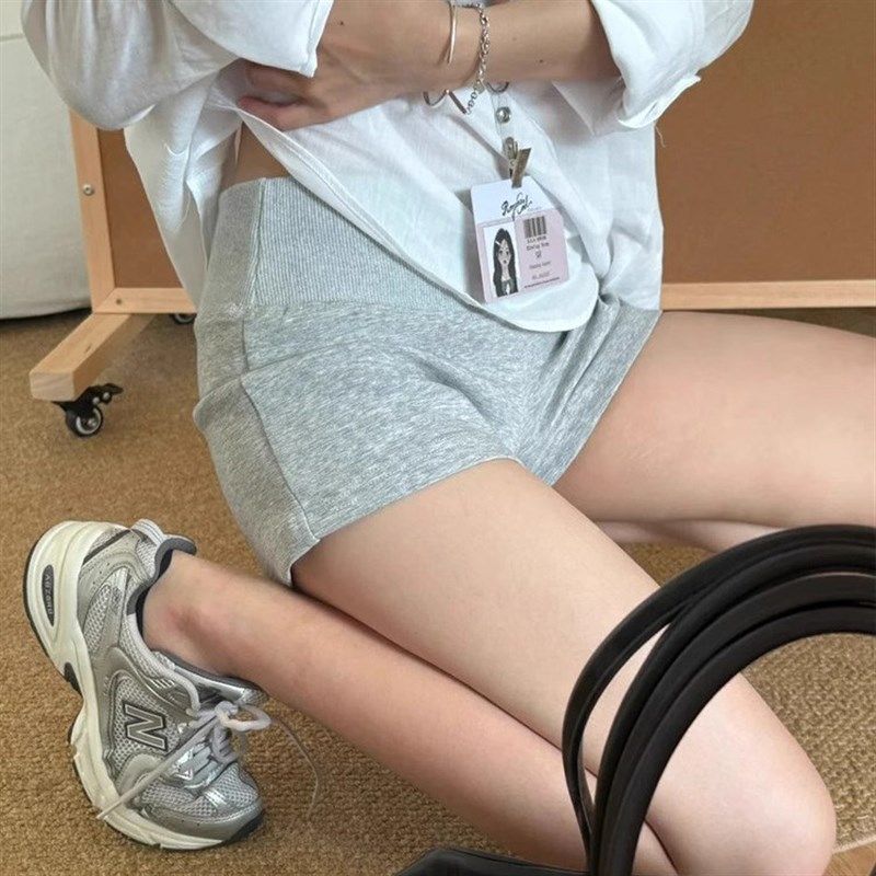 灰色运动休闲短裤女大码夏季胖妹妹高腰显瘦梨形身材居家外穿热裤,女装/女士精品,大码裤装,淘宝优惠券,粉丝福利购,淘宝优惠卷