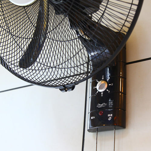 冠凌18寸牛角叶壁扇壁挂式电风扇挂墙墙上摇头挂扇餐厅商用厨房