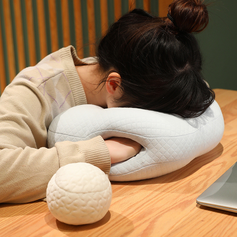 夏季午睡枕办公室午睡神器学生午休趴枕桌上儿童趴睡枕头睡觉抱枕