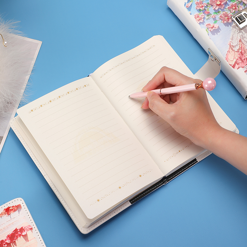 密码本创意带锁日记本笔记本本子高颜值手帐本少女心B6办公记事本
