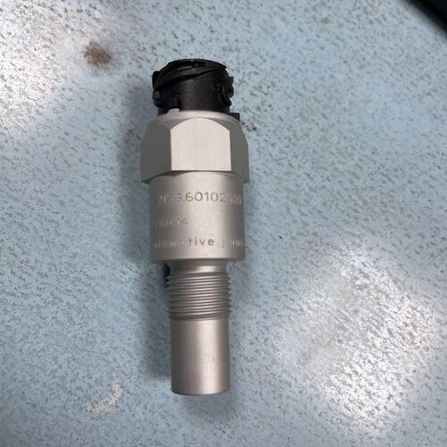 里程表传感器码表公里表圆4插感应头34mm A2154H11290057
