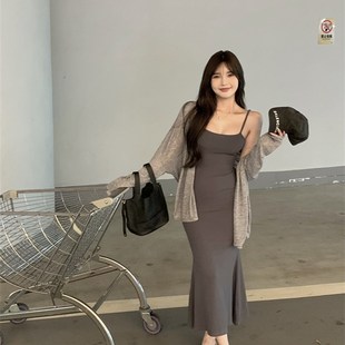 裙子 港味纯欲风吊带鱼尾连衣裙女秋季 新款 露肩性感修身 显瘦中长款
