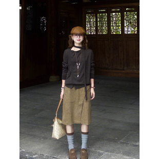 复古老钱慵懒风两件套女2026新款修身长袖针织衫搭高腰半身裙套装