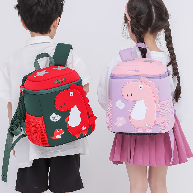 幼儿园书包男孩女童小中大班学前班减负护脊超轻爱恐龙背包