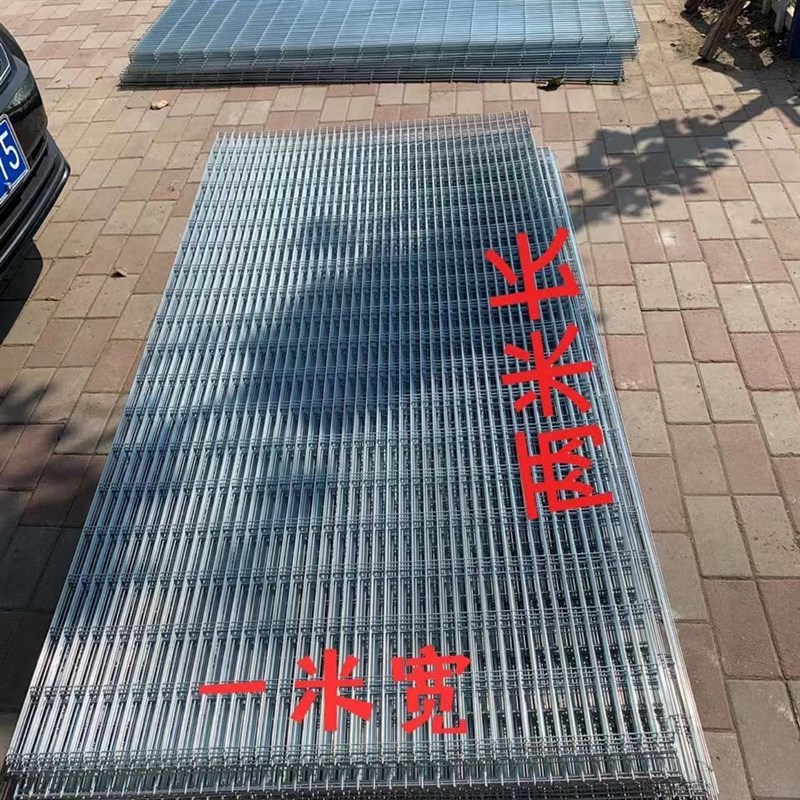 镀锌铁丝围栏网格养殖鸡鸭兔狗笼钢丝电焊网片加粗建筑隔离防护网
