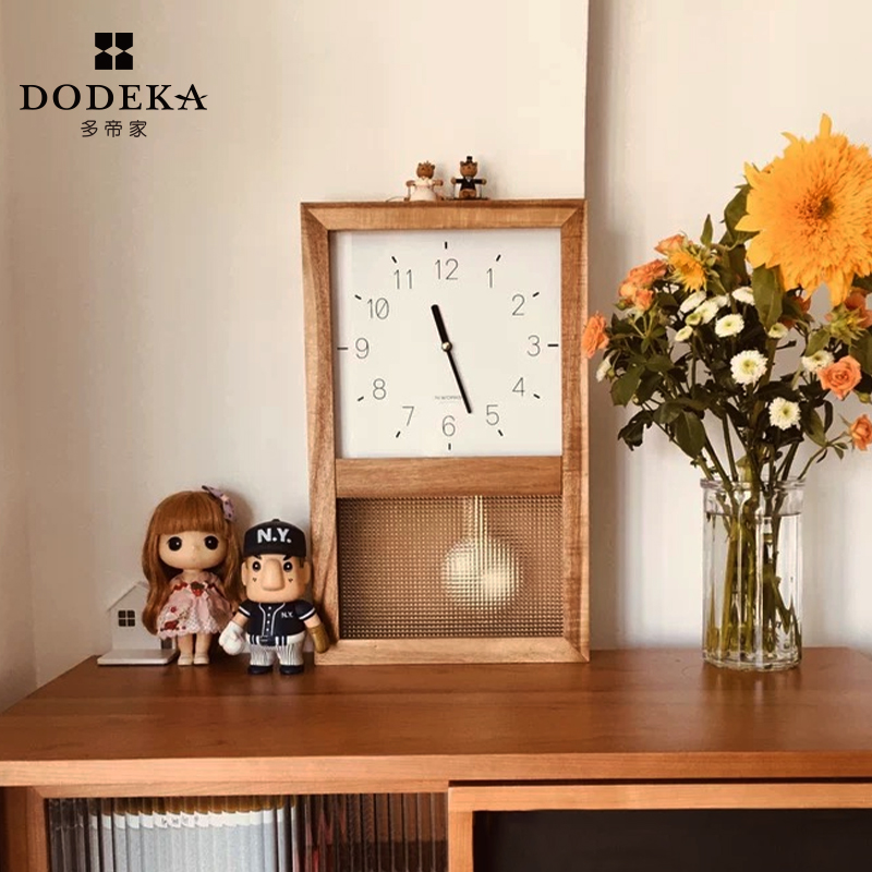 多帝家日式复古实木钟表挂钟客厅家用北欧时钟挂墙装饰表报时摆钟