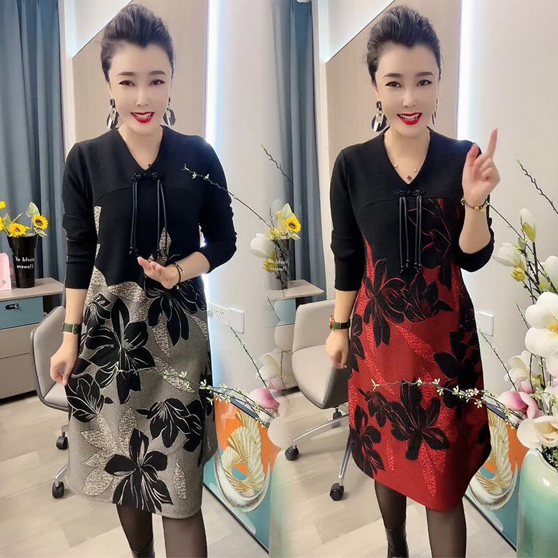 气质网红碎花连衣裙女23冬季新款复古盘扣长袖流苏拼接设计感裙子