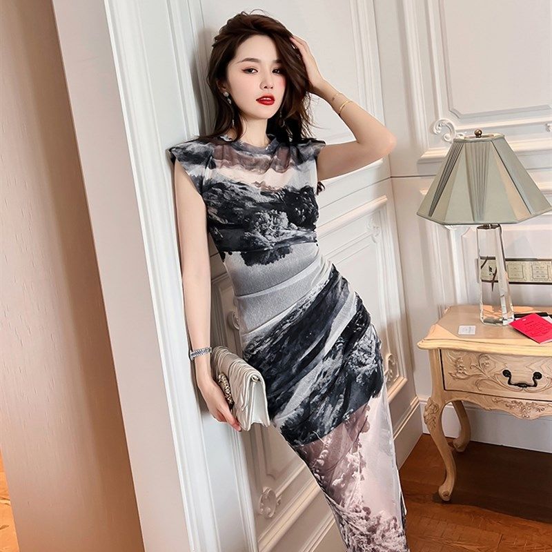 新中式内搭小吊带连衣裙两件套2023新款国风水墨画绝美显瘦套装女,女装/女士精品,时尚套装,淘宝优惠券,粉丝福利购,淘宝优惠卷