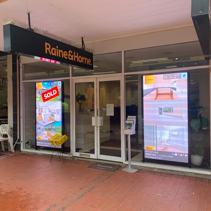 43寸2500高亮餐厅挂壁广告机饮品店橱窗菜单显示屏电视高清价目牌