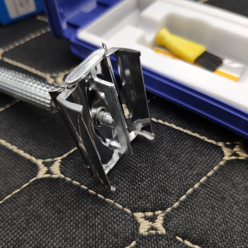 手动剃须刀架男士老式刮胡刀架剃胡子刀刮脸刀双面剃须刀架胡须刀