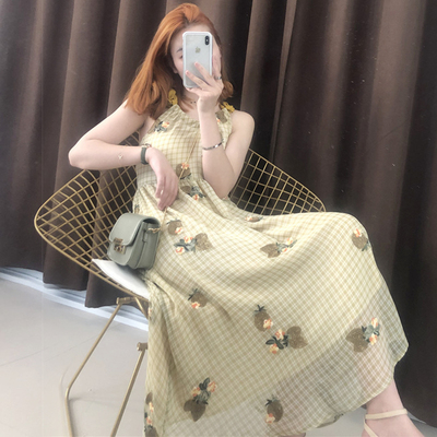 连衣裙2021新款夏刺绣花朵裙裙子仙女超仙森系连衣裙仙女牛油果绿