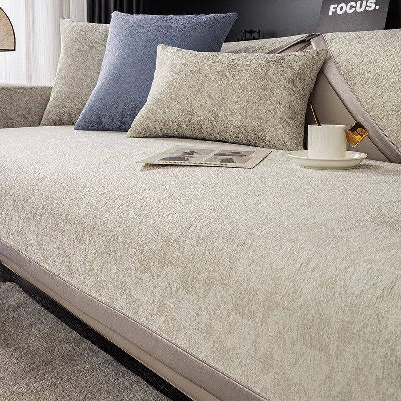 轻奢高级感沙发垫防滑四季通用202E4新款美式直排皮沙发套罩巾定