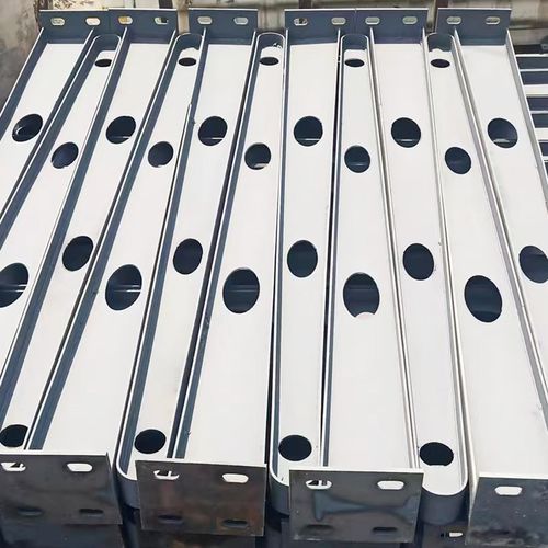 满焊玻璃雨棚钢梁 碳钢牛腿玻璃支架 定制H型钢结构挑梁幕墙配件