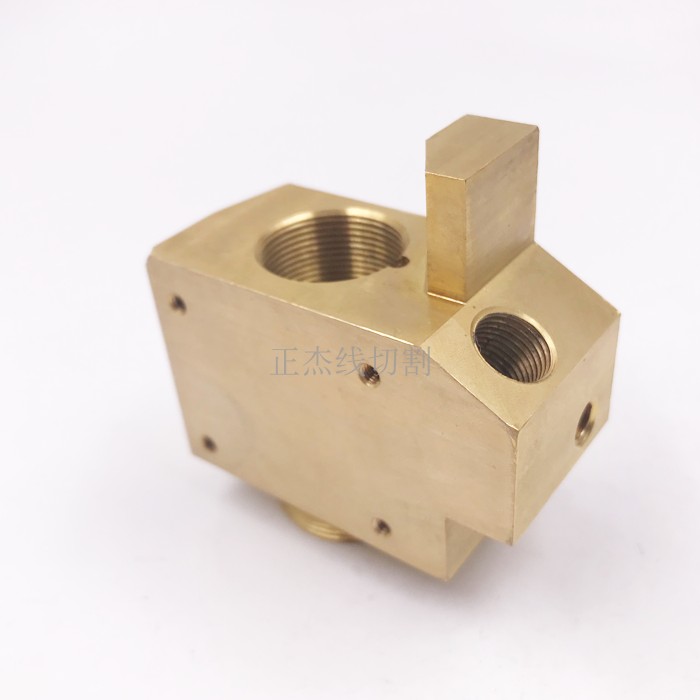 慢走丝配件三蓤机上机头M452上机头眼模铜座X176C706H02 56*59*30