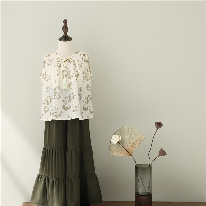 新中式女童无袖衬衫2024夏季古风盘扣女孩可爱上衣淑女碎花雪纺衫