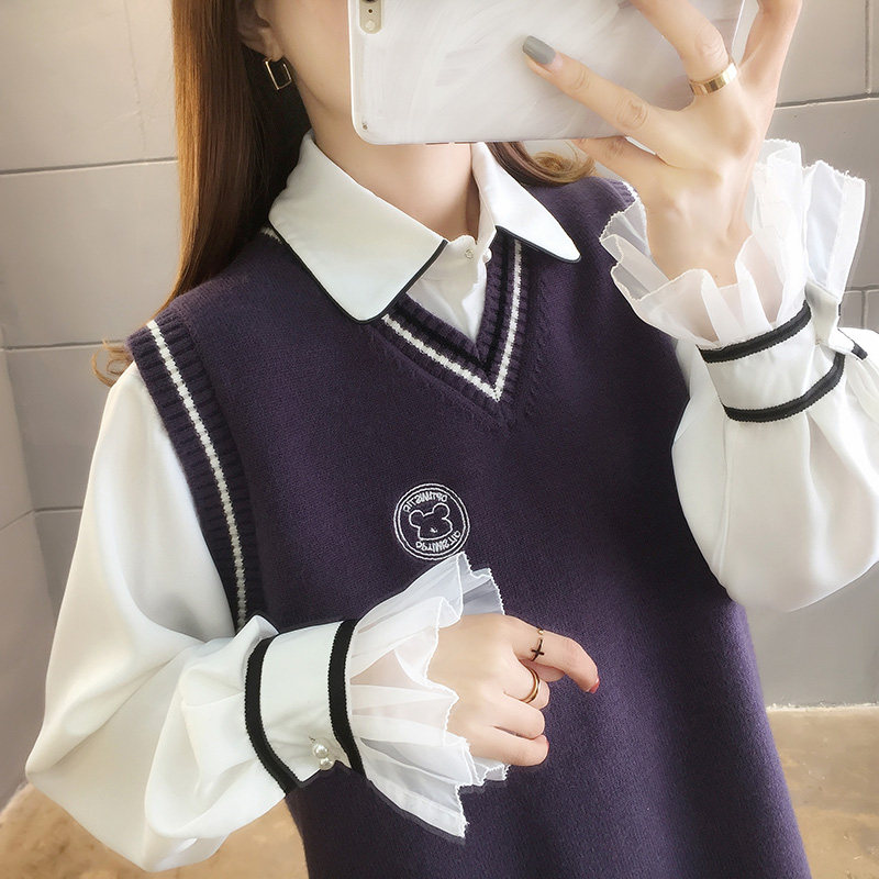 马甲背心外套2021年初秋新款女士V领毛衣春秋学院风白色针织马夹