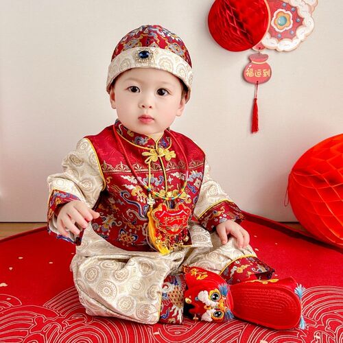 男宝宝抓周服秋季新款喜庆复古生日百天周岁服婴儿中式唐装冠衣